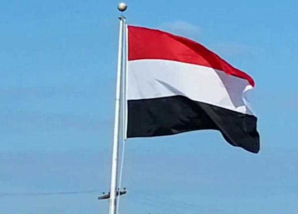 الحكومة اليمنية تدين اقتحام قوات الاحتلال الإسرائيلي مخيم جنين