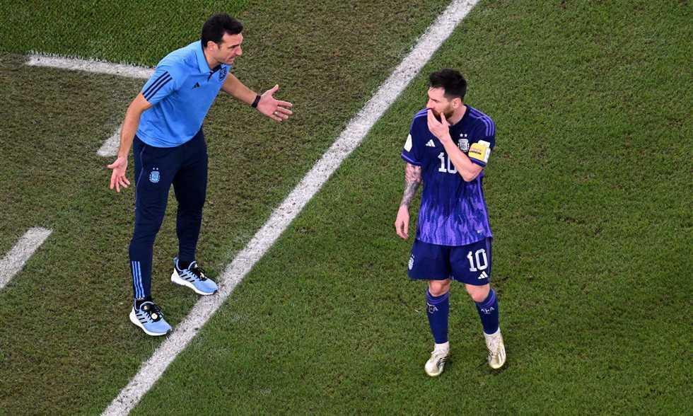 مباراتان في انطلاق دور الـ 8 بكأس العالم