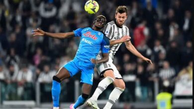 نابولي يخطف فوزاً قاتلا من نظيره يوفنتوس ويعزز صدارته للدوري الإيطالي