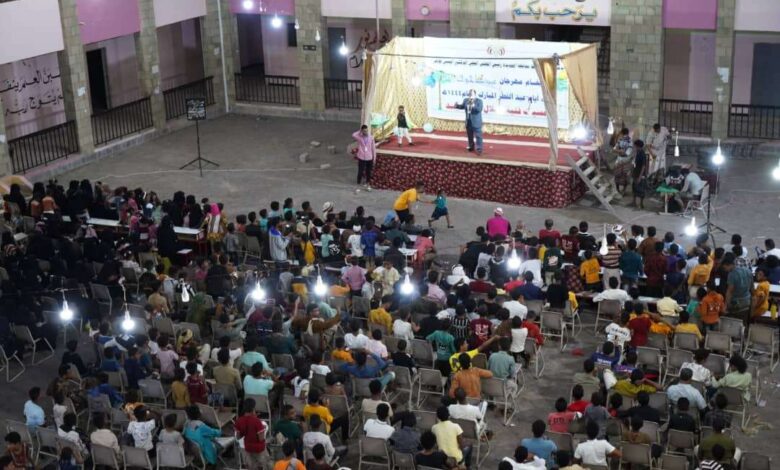 الحديدة.. إنطلاق مهرجان "عيدنا خوخة" بحضور رسمي وشعبي