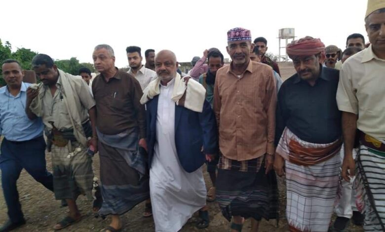 وفد رفيع بقيادة محافظ الحديدة يزور اللواء الصبيحي 1 وفد رفيع بقيادة محافظ الحديدة يزور اللواء الصبيحي