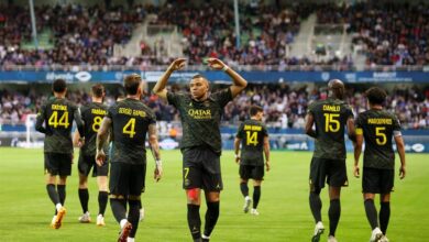 سان جيرمان يقترب من لقب الدوري بالفوز على تروا