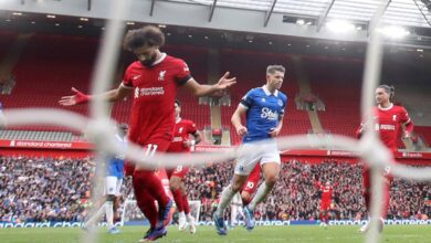 محمد صلاح يقود ليفربول للفوز ويرفض الاحتفال