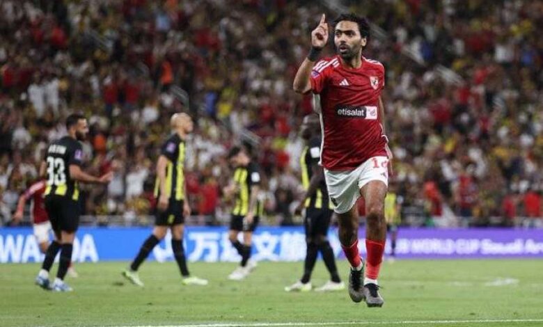الأهلي المصري يتغلب على الاتحاد السعودي بثلاثية 1 الأهلي المصري يتغلب على الاتحاد السعودي بثلاثية