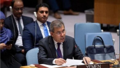 استعادة الحديدة.. مطلب يمني لوقف تهديد الحوثي للملاحة