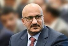 العميد طارق صالح يعزّي في وفاة المناضل الكبير أحمد مساعد حسين