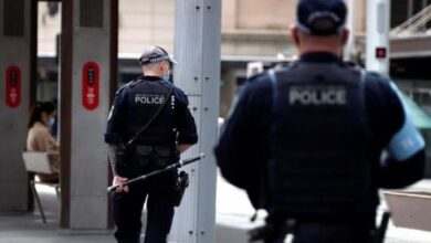 استراليا.. مقتل مسلح بعد هجومه على عناصر الشرطة