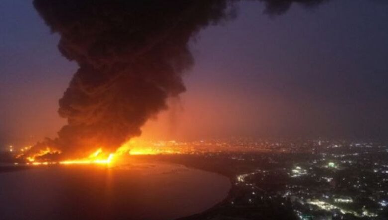 انفجار جديد في ميناء الحديدة ما الذي حدث؟