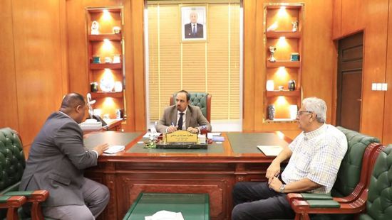 محافظ حضرموت يناقش استعدادات المخيم الطبي السعودي لإجراء عمليات القلب المفتوح