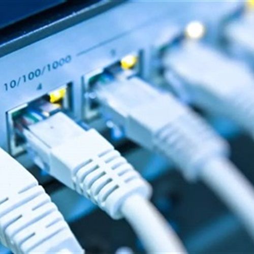 مليشيا الحوثي تقطع خدمات الإنترنت عن مدينة صنعاء