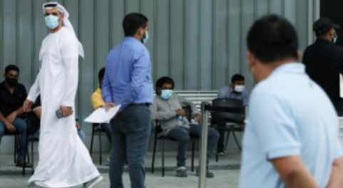 الإمارات تعلن توفير لقاح كورونا للمواطنين والمقيمين مجاناً 1 الإمارات تعلن توفير لقاح كورونا للمواطنين والمقيمين مجاناً