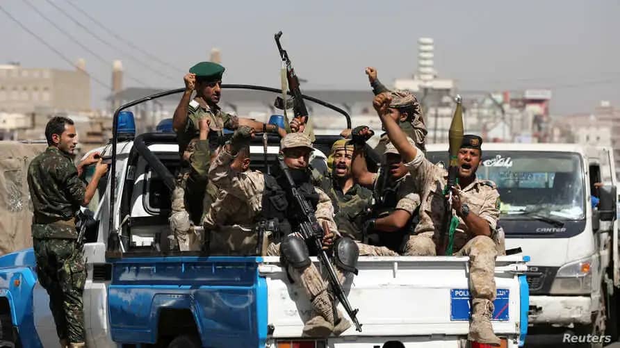 ً بينهم امرأتان.. نيابة المليشيات الإرهابية بصنعاء تطالب بإعدام 12 شخصاً بتهمة التخابر 1 ً بينهم امرأتان.. نيابة المليشيات الإرهابية بصنعاء تطالب بإعدام 12 شخصاً بتهمة التخابر