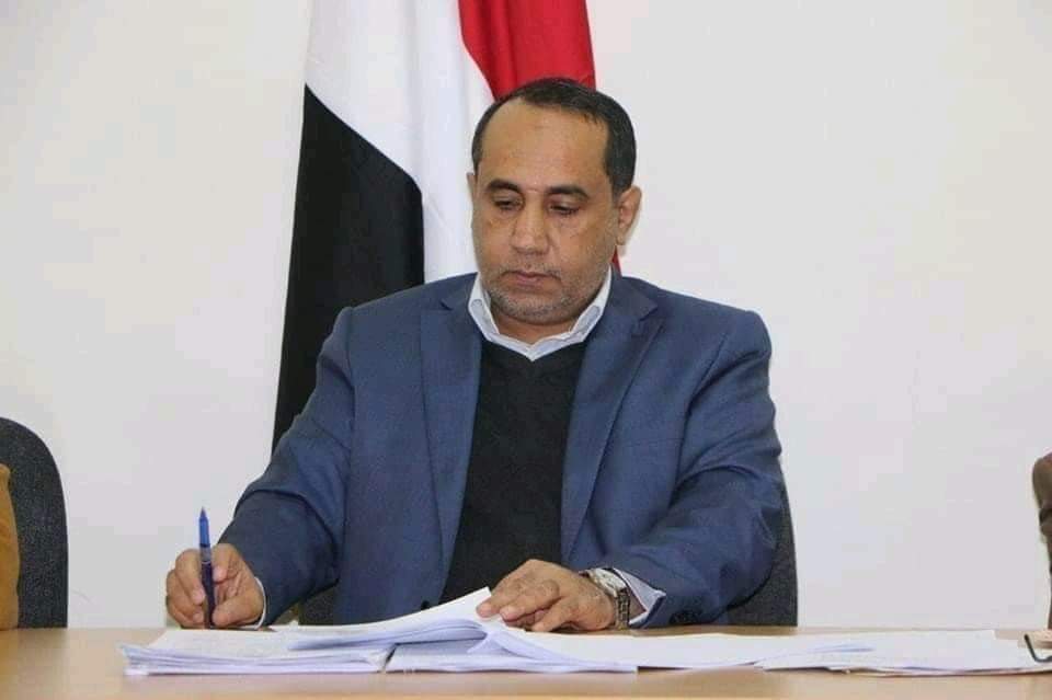 فريق الخبراء يكشف فساد القيادي الحوثي "أبو محفوظ" وتلاعبه بالمعونات الإنسانية 1 فريق الخبراء يكشف فساد القيادي الحوثي "أبو محفوظ" وتلاعبه بالمعونات الإنسانية
