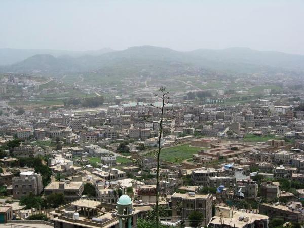 انتحار مواطن بعد قتل والده في إب 1 انتحار مواطن بعد قتل والده في إب