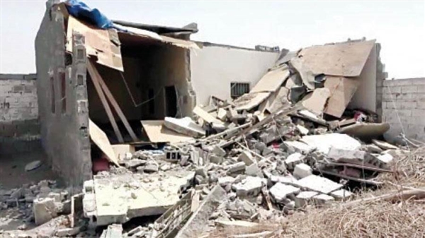 الحديدة.. إرهاب الحوثي يضاعف معاناة النازحين والقطاع الصحي بالدريهمي 1 الحديدة.. إرهاب الحوثي يضاعف معاناة النازحين والقطاع الصحي بالدريهمي