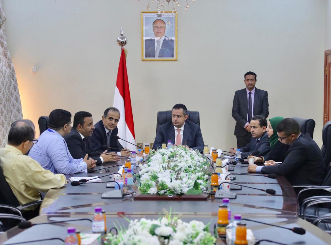 الحكومة تعكف على اعداد خطة شاملة لتوزيع لقاح كورونا 1 الحكومة تعكف على اعداد خطة شاملة لتوزيع لقاح كورونا