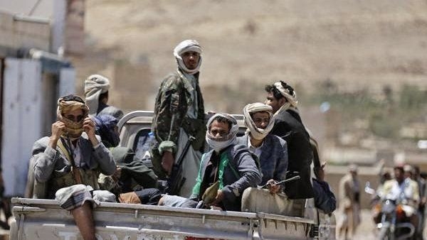 عمليات سطو منظمة في مناطق الحوثي تثير مخاوف التجار والمستثمرين 1 عمليات سطو منظمة في مناطق الحوثي تثير مخاوف التجار والمستثمرين