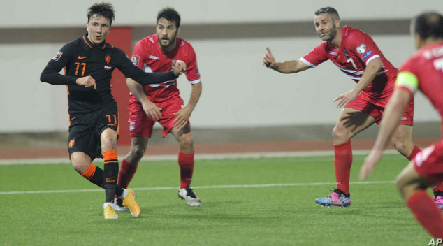 فوز كاسح لهولندا وصعب للبرتغال وتركيا تهدر نقطتين ثمينتين في تصفيات المونديال 1 فوز كاسح لهولندا وصعب للبرتغال وتركيا تهدر نقطتين ثمينتين في تصفيات المونديال
