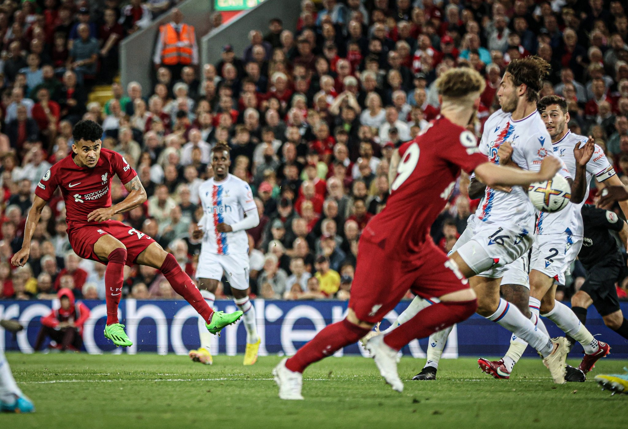 ليفربول يسقط في فخ التعادل أمام ‎كريستال بالاس في الدوري الانجليزي