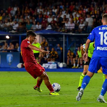 روما يهزم إمبولي ويحقق الفوز الرابع في الدوري الإيطالي ‎