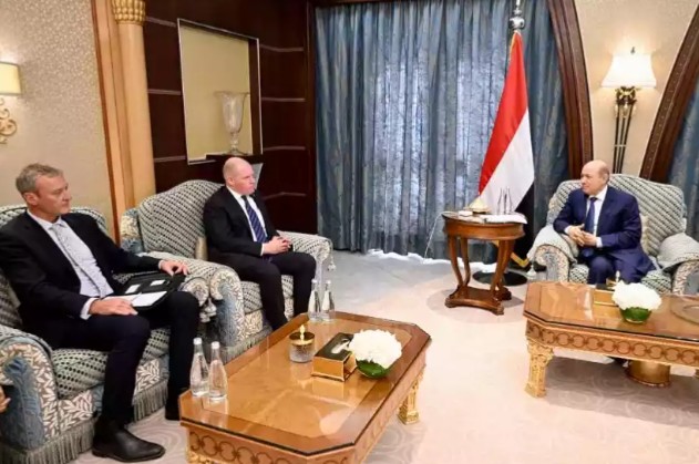 الرئيس العليمي يستقبل سفيري استراليا ونيوزيلندا للبحث في مستجدات الوضع اليمني