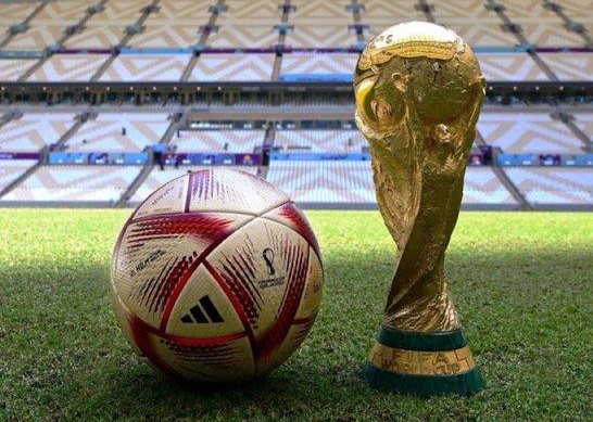 "فيفا" يكشف عن الكرة الرسمية لنصف نهائي كأس العالم