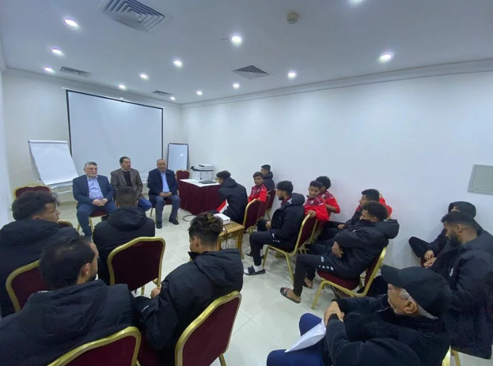 الوزير البكري يشيد باداء المنتخب الوطني لكرة القدم