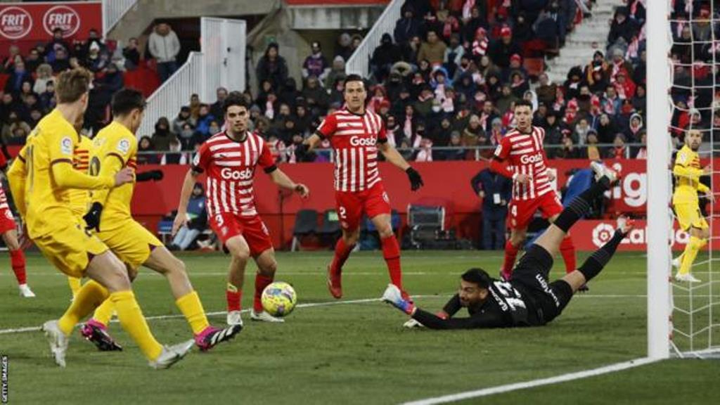 برشلونة يبتعد 6 نقاط في الصدارة ويخسر ديمبيلي