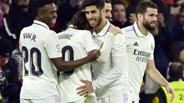 ريال مدريد يتخطى فالنسيا بثنائية في الدوري الإسباني