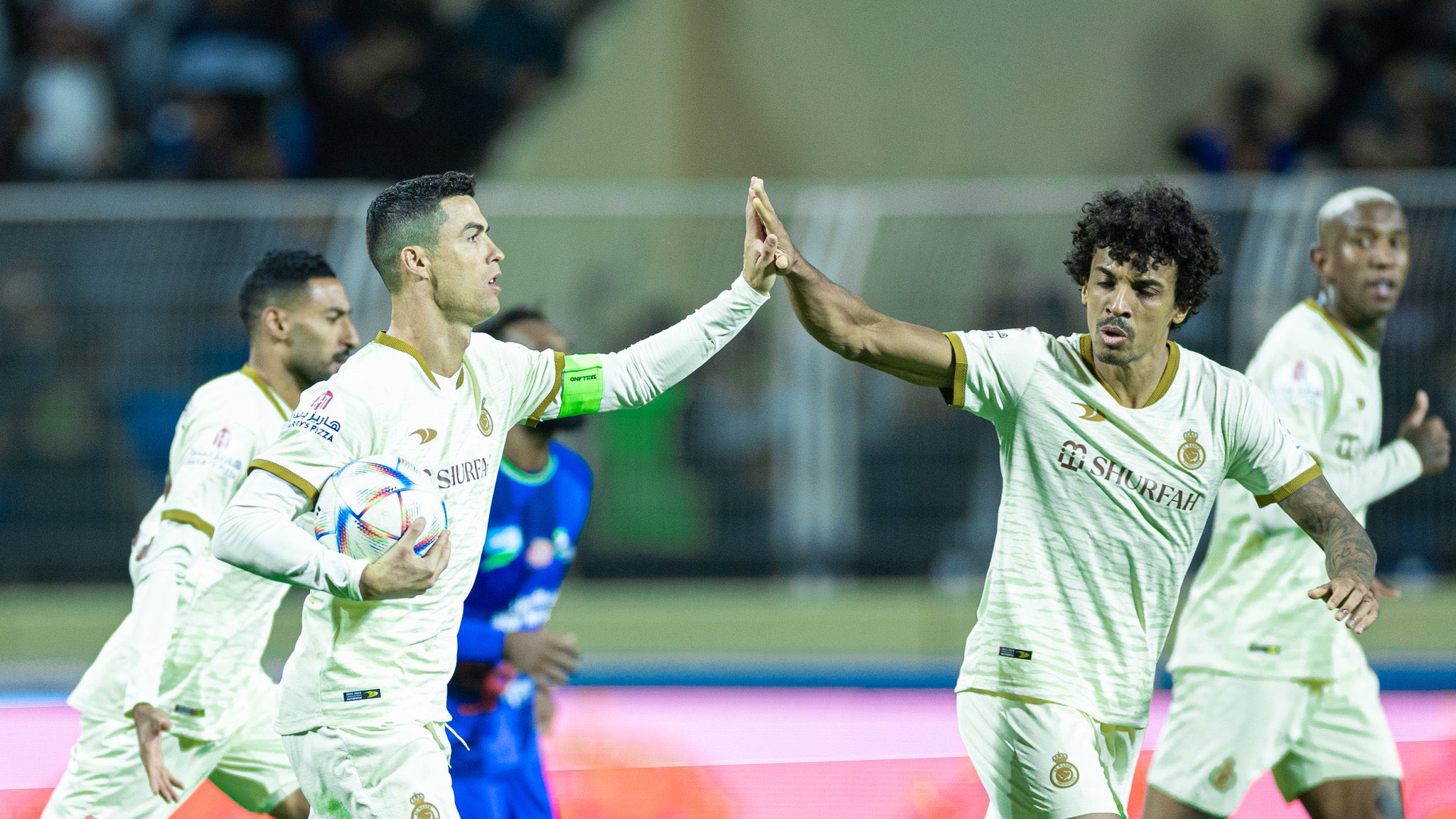 رونالدو يفتتح رصيده بهدف قاتل ينقذ النصر من الخسارة