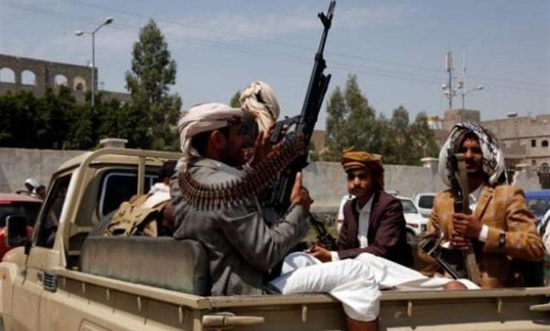 الحوثية تعتقل مواطن في عمران رفض الاستماع لكلمة زعيم المليشيات