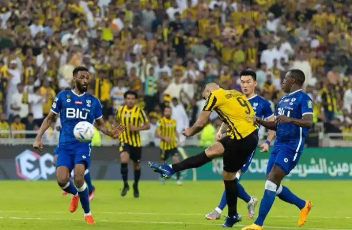 الهلال يطيح بالاتحاد ويحجز مقعدًا في نهائي كأس الملك