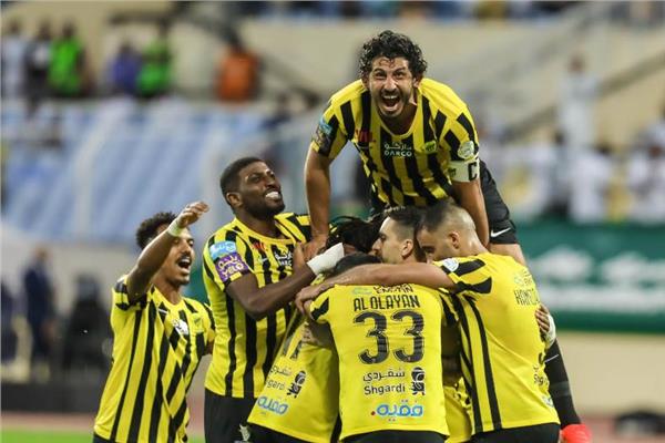 الاتحاد يتوج بطلا للدوري السعودي للمرة الاولى منذ 2009 1 الاتحاد يتوج بطلا للدوري السعودي للمرة الاولى منذ 2009