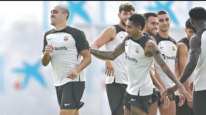 إلغاء مباراة برشلونة ويوفتوس بسبب فيروس في صفوف الكاتالوني 1 إلغاء مباراة برشلونة ويوفتوس بسبب فيروس في صفوف الكاتالوني