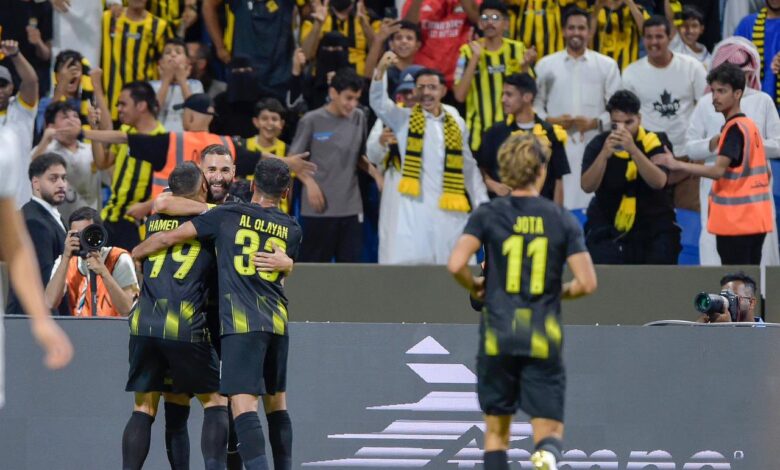 بنزيما يقود الاتحاد لدور الثمانية في البطولة العربية