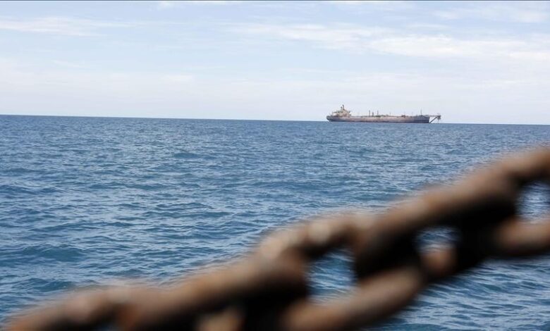 مسؤول حكومي: إيران اعدت مليشيا الحوثي لتهديد الملاحة البحرية والتجارة العالمية