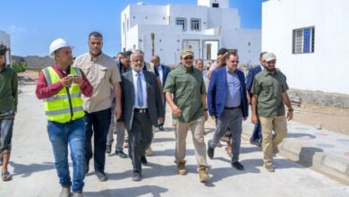 طارق صالح يفند شائعات الحوثي ويوضح ما يحدث في الساحل الغربي