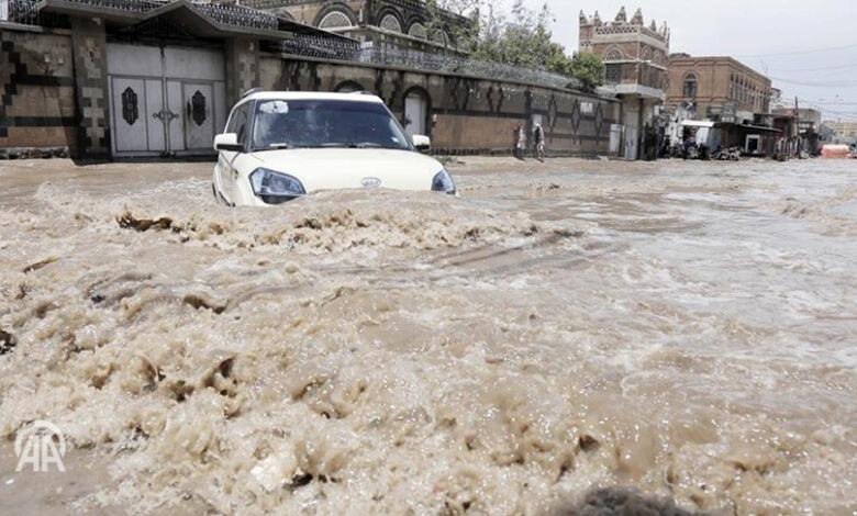 الدفاع المدني يحصي 17 قتيلا بسبب السيول خلال أسبوع