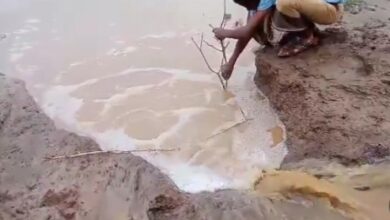 الحديدة.. وفاة شاب غرقا أثناء محاولته فتح مجرى السيل في زبيد