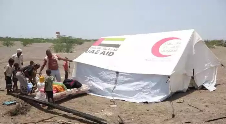 بعد مناشدتها.. الخلية الإنسانية تبادر لمساعدة أسرة بدون مأوى في المخا 1 بعد مناشدتها.. الخلية الإنسانية تبادر لمساعدة أسرة بدون مأوى في المخا