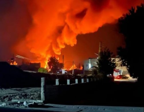 مقتل 13 لبنانيا في غارات للكيان الإسرائيلي على بعلبك شرقي لبنان 1 مقتل 13 لبنانيا في غارات للكيان الإسرائيلي على بعلبك شرقي لبنان