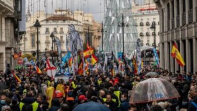 مظاهرات في إسبانيا للتقصير الحكومي في التعامل مع الفيضانات 10 مظاهرات في إسبانيا للتقصير الحكومي في التعامل مع الفيضانات