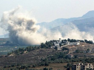 إصابة ثلاثة أشخاص في غارة للكيان الإسرائيلي على لبنان 1 إصابة ثلاثة أشخاص في غارة للكيان الإسرائيلي على لبنان