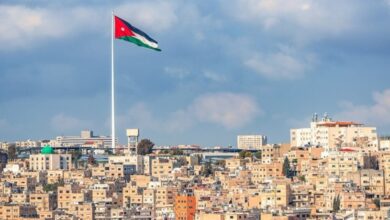 الأردن يدعو مواطنيه لمغادرة سوريا