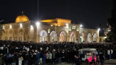 الاحتلال الإسرائيلي يقتحم المسجد الأقصى ويجبر المصلين على مغادرته