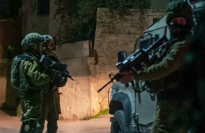 الضفة الغربية.. إصابة فلسطينيتين إحداهما طفلة برصاص الاحتلال الإسرائيلي في نابلس 1 الضفة الغربية.. إصابة فلسطينيتين إحداهما طفلة برصاص الاحتلال الإسرائيلي في نابلس
