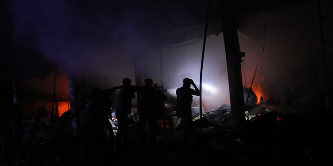 انفجار في حلب يُسفر عن إصابة 14 شخصاً وتضرر منازل 1 انفجار في حلب يُسفر عن إصابة 14 شخصاً وتضرر منازل