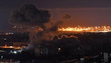 مقتل شخص في غارة إسرائيلية بجنوب لبنان وتصعيد بالقصف المدفعي