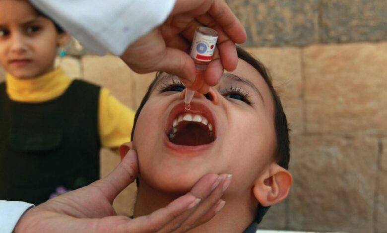 غدا السبت.. وزارة الصحة تطلق حملة عاجلة للقاح الكوليرا في لحج والحديدة 1 غدا السبت.. وزارة الصحة تطلق حملة عاجلة للقاح الكوليرا في لحج والحديدة