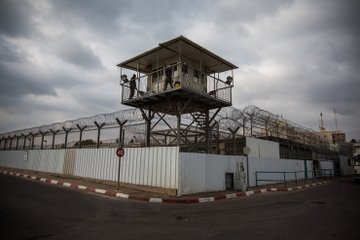 هيئة الأسرى: آلاف الفلسطينيين رهن الاعتقال والاحتلال يحصد مزيدًا من الأرواح في غزة